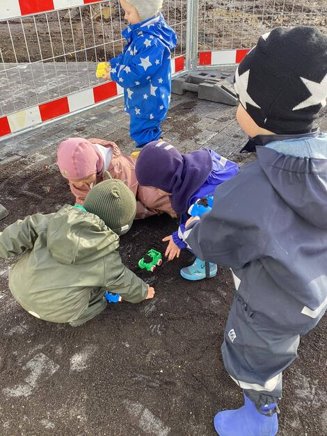 Börn á heilsuleikskólanum Urriðabóli