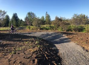 Hjólabrautin í efri Lundum