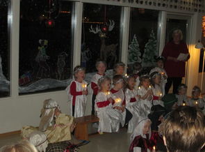 Helgileikur á Holtakoti