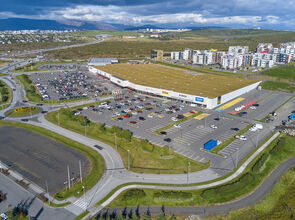 Séð yfir Kauptún í átt að Urriðaholti