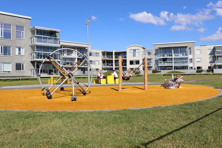 IMG_4808-Leiksvaedi-vid-Vesturbru-Sjaland